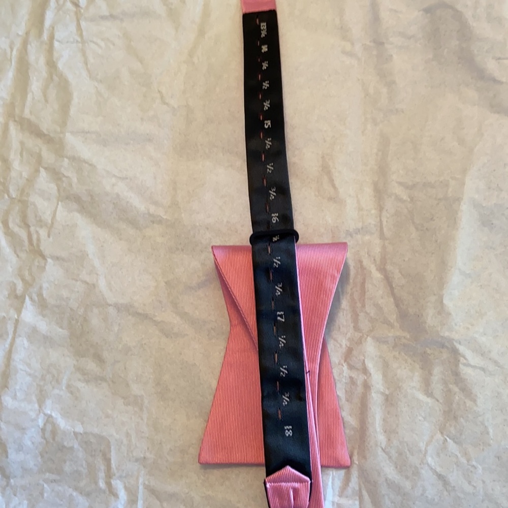 Bow ties - Picture 2 of 6